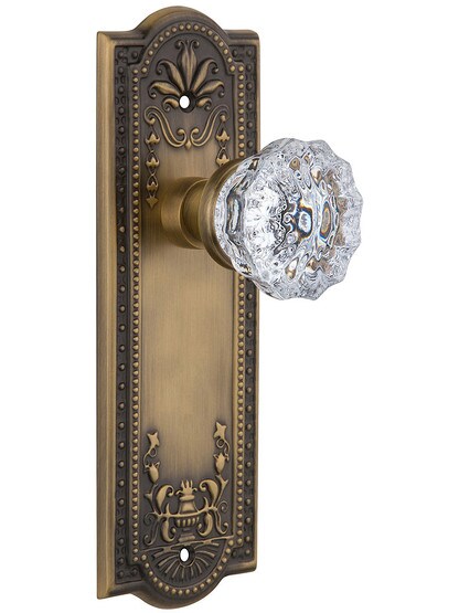 Meadows Style Door Set with Fluted Crystal Glass Door Knobs Single Dummy in Antique Brass.